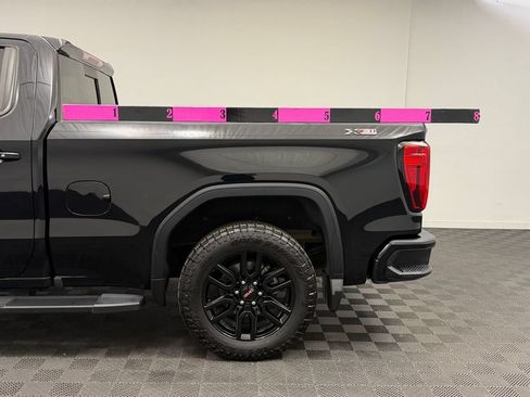 Used 2020 GMC Sierra 1500 Elevation w/ Elevation Value Package AWD/4WD image 17