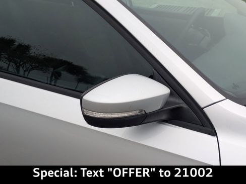 Used 2013 Volkswagen Passat 2.5 S image 11