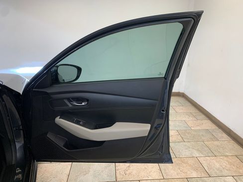 Used 2025 Honda Accord LX image 47