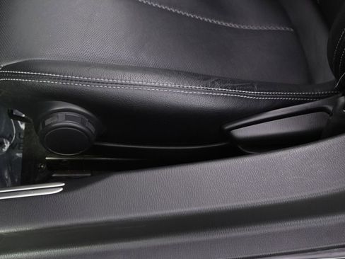 Used 2021 MAZDA MX-5 Miata RF Grand Touring image 18