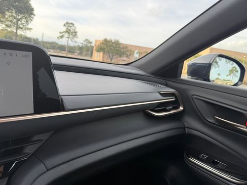 Used 2025 Toyota Crown XLE image 30