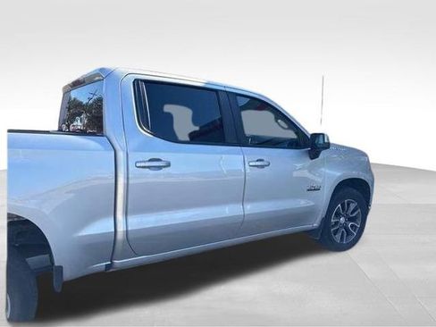 Used 2021 Chevrolet Silverado 1500 LT w/ LPO, Dark Essentials Package image 17