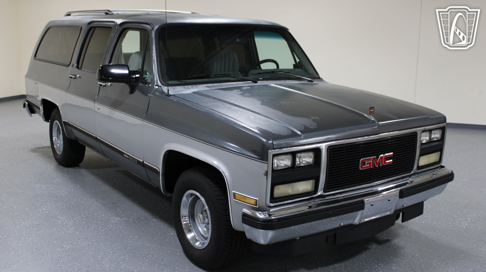 Used 1990 GMC Suburban 2WD image 36