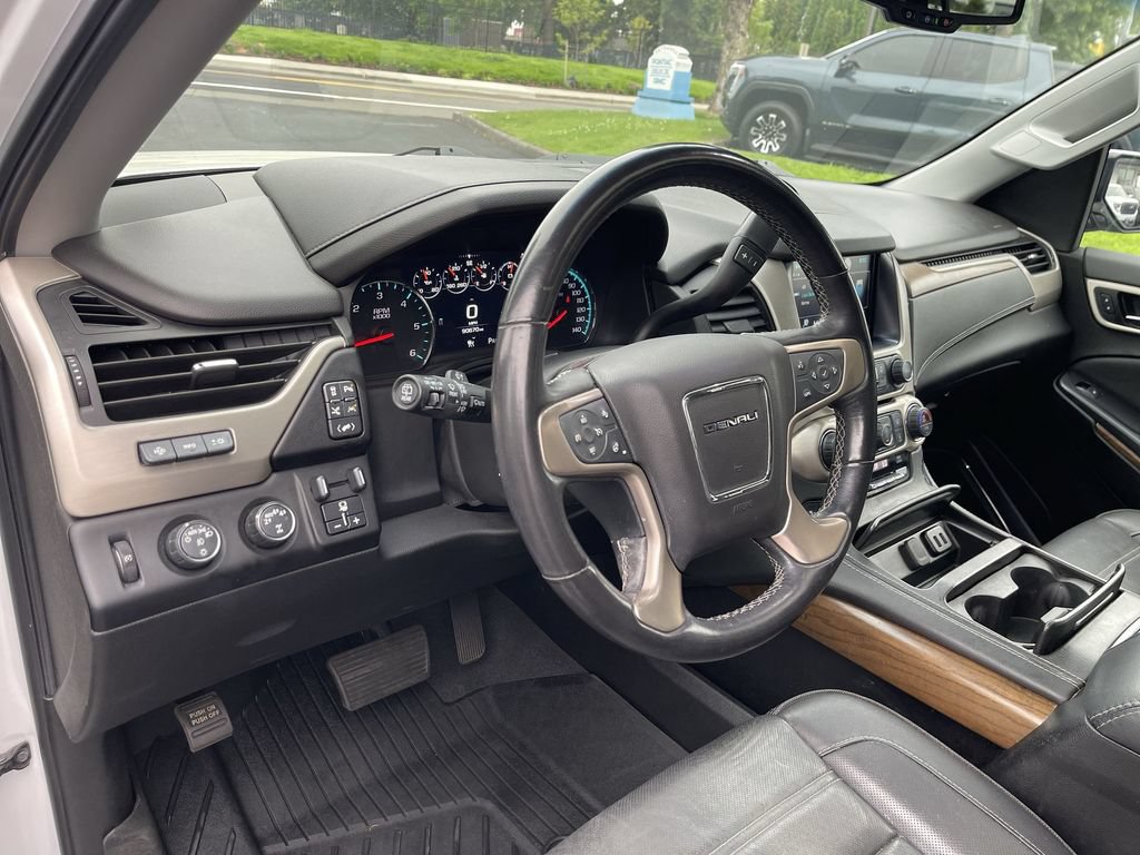 Certified 2019 GMC Yukon Denali AWD/4WD image 10
