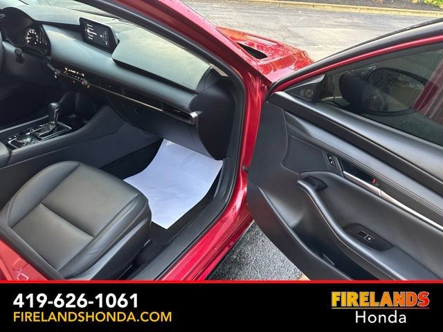 Used 2025 MAZDA MAZDA3 s FWD image 32