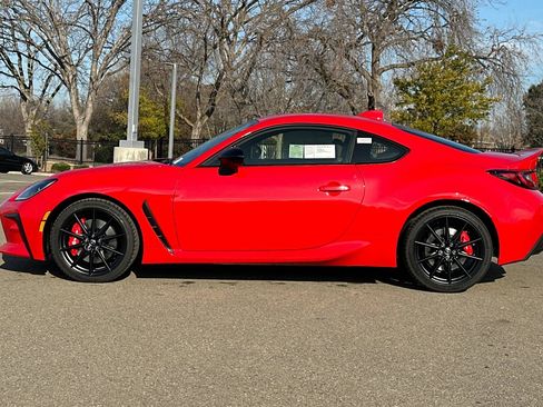 New 2026 Toyota GR86 Premium image 9