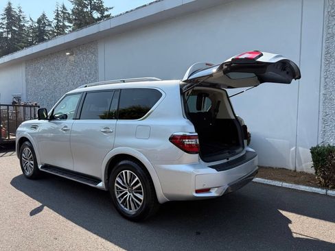 Certified 2023 Nissan Armada SL w/ Captain's Chairs Package AWD/4WD image 9