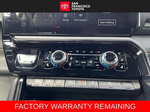 Used 2024 GMC Sierra 1500 AT4 w/ Technology Package AWD/4WD image 28
