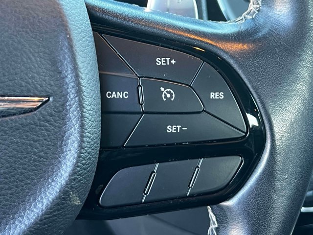Used 2019 Chrysler 300 S RWD image 21