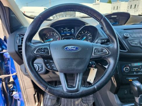 Certified 2017 Ford Escape SE w/ SE Sport Appearance Package AWD/4WD image 27