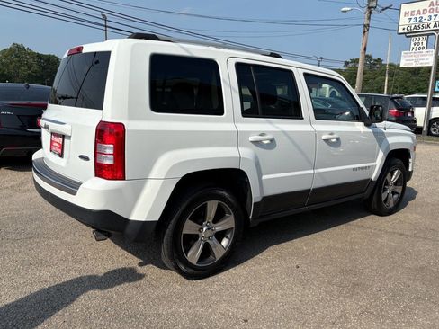 Used 2016 Jeep Patriot High Altitude image 4