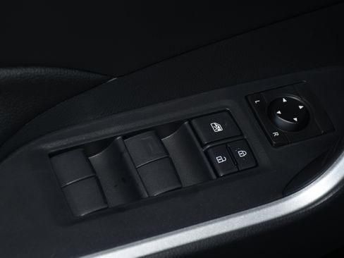 New 2025 Toyota RAV4 LE image 6