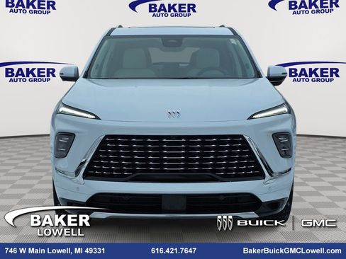 New 2026 Buick Enclave Avenir w/ Super Cruise Package image 2