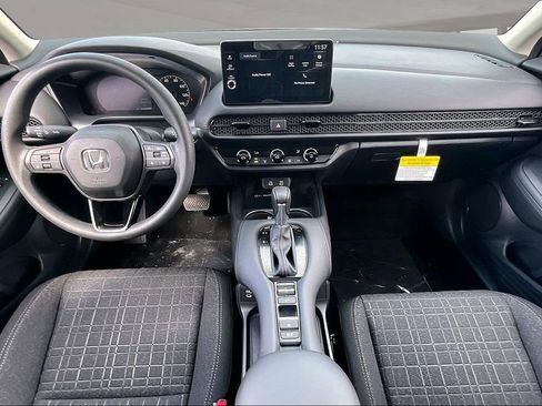 New 2026 Honda HR-V LX image 5