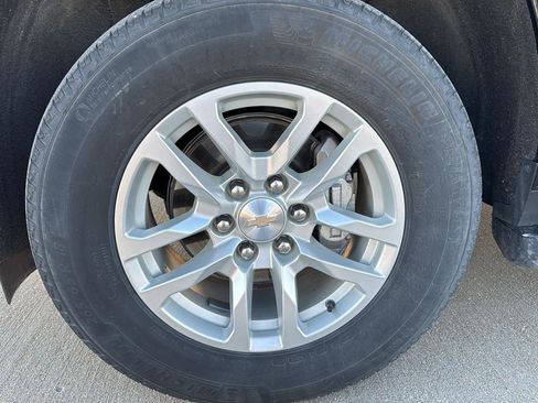 Used 2024 Chevrolet Tahoe LT image 25