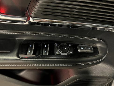 Used 2020 Lincoln Corsair AWD w/ Premium Package image 25