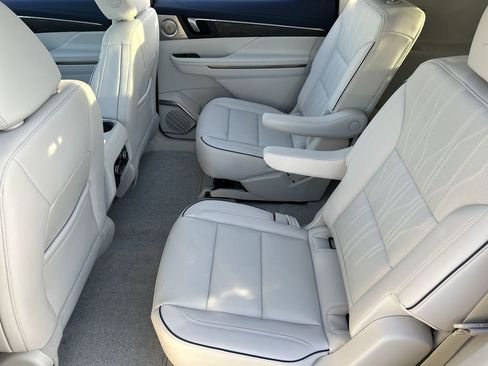 New 2026 Buick Enclave Avenir w/ Super Cruise Package image 26