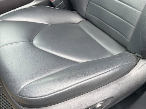 Used 2022 Toyota Highlander XLE AWD/4WD image 20