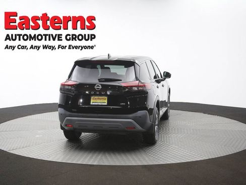 Used 2023 Nissan Rogue S AWD/4WD image 39