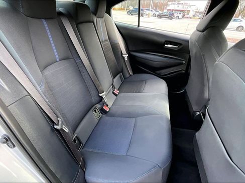 Used 2021 Toyota Corolla SE image 19