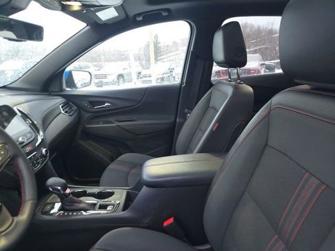 Used 2024 Chevrolet Equinox RS image 15