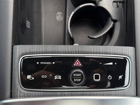 Used 2023 Mercedes-Benz EQS 580 4MATIC Sedan image 43