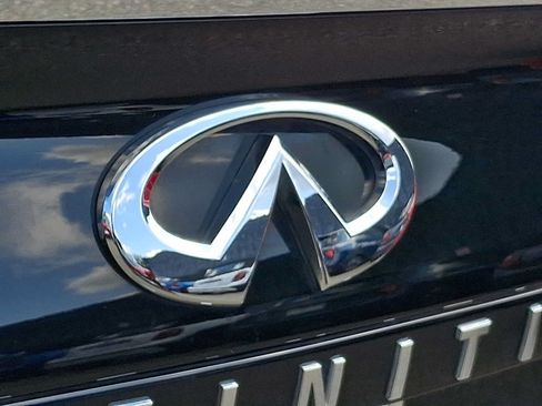 Used 2019 INFINITI QX50 Essential w/ Sensory Package AWD/4WD image 28