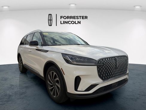 New 2026 Lincoln Aviator AWD image 1
