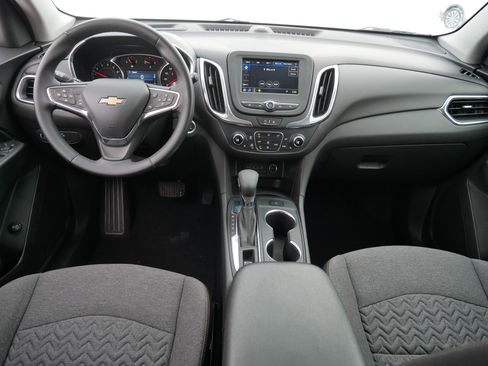 Used 2024 Chevrolet Equinox LT w/ LPO, Floor Liner Package image 10