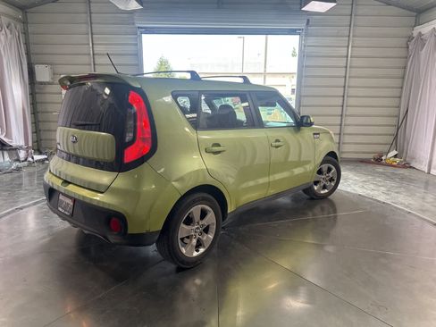 Used 2017 Kia Soul image 5