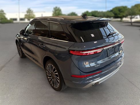 Used 2022 Lincoln Corsair Reserve w/ Sport Package AWD/4WD image 5