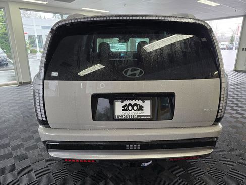 New 2026 Hyundai Ioniq 9 SEL image 4