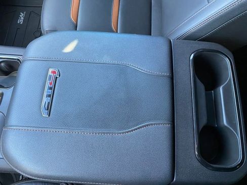 Used 2024 GMC Sierra 2500 AT4 w/ AT4 Premium Plus Package image 20