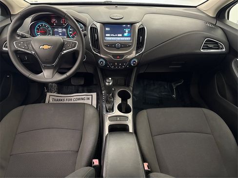 Used 2017 Chevrolet Cruze LT w/ Convenience Package image 36