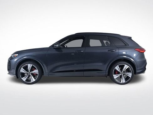 New 2025 Audi SQ5 Premium Plus image 2