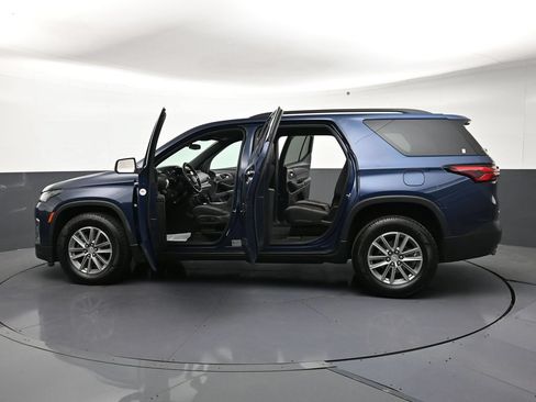 Used 2023 Chevrolet Traverse LT w/ LPO, Floor Liner Package AWD/4WD image 34