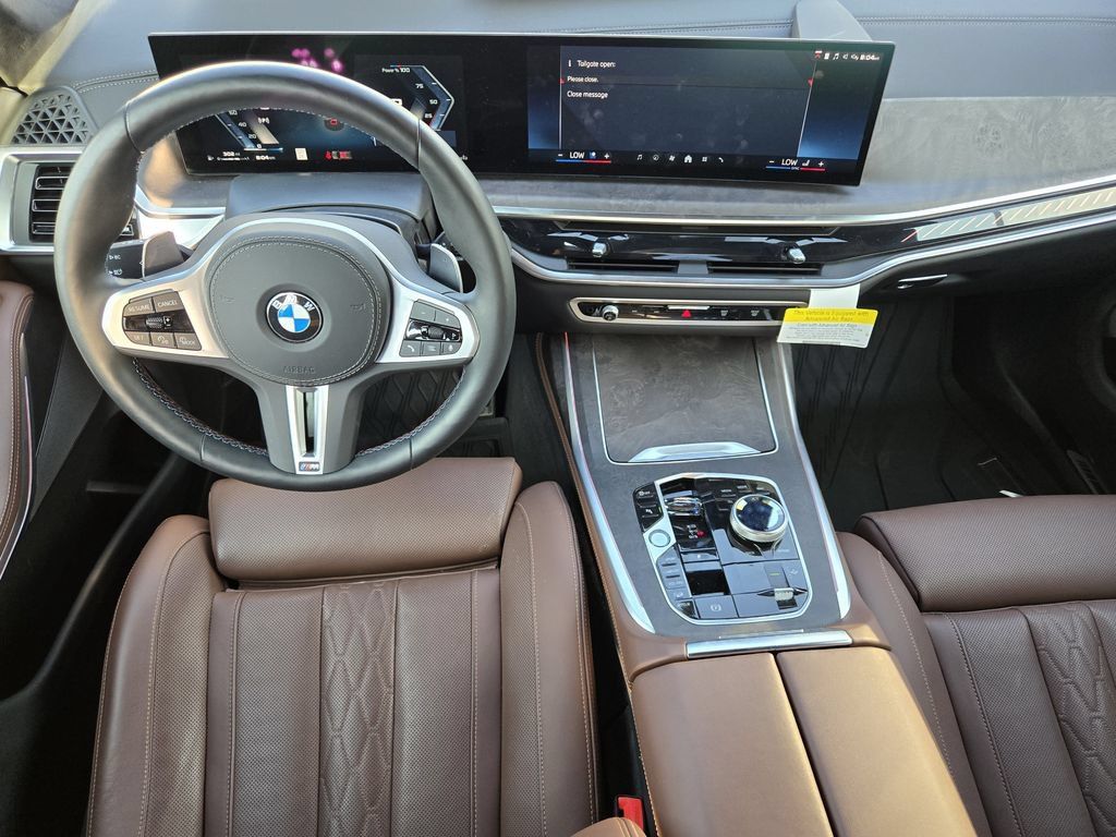 Certified 2025 BMW X7 M60i AWD/4WD image 29