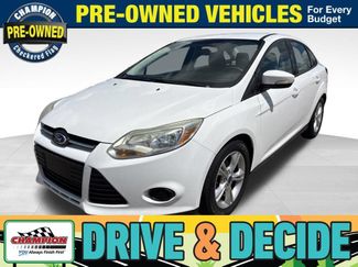 Used 2014 Ford Focus SE FWD video 1