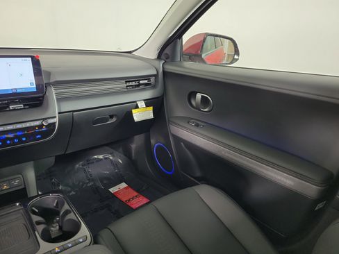 New 2026 Hyundai Ioniq 5 Limited image 7