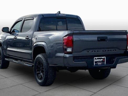 Used 2022 Toyota Tacoma SR w/ SR Convenience Package RWD image 12