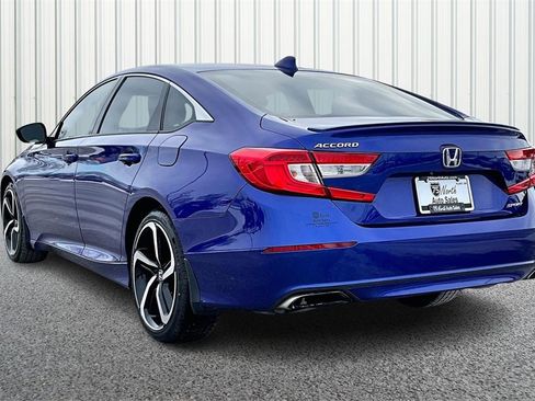 Used 2018 Honda Accord Sport image 4