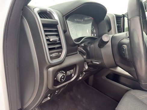 Used 2025 RAM 1500 Big Horn AWD/4WD image 14