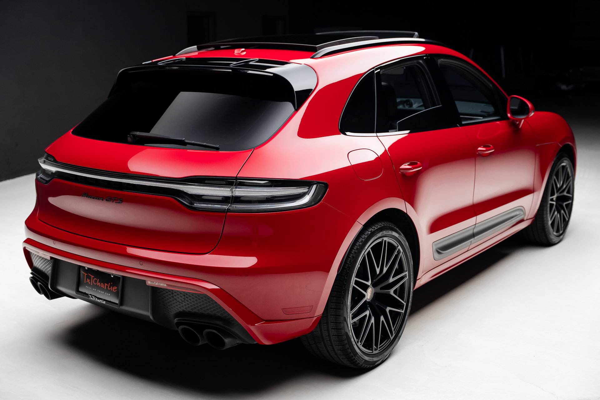 Used 2022 Porsche Macan GTS AWD/4WD image 33