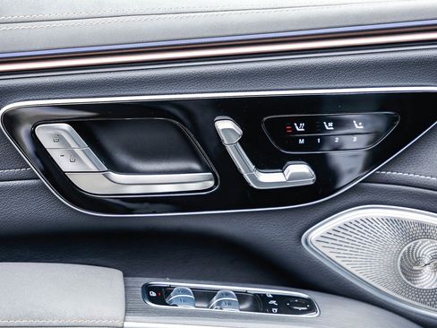 Certified 2023 Mercedes-Benz EQS 580 4MATIC SUV image 22