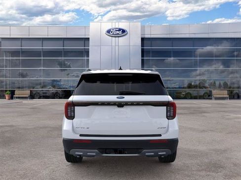New 2026 Ford Explorer Active w/ Active Comfort Package AWD/4WD image 5