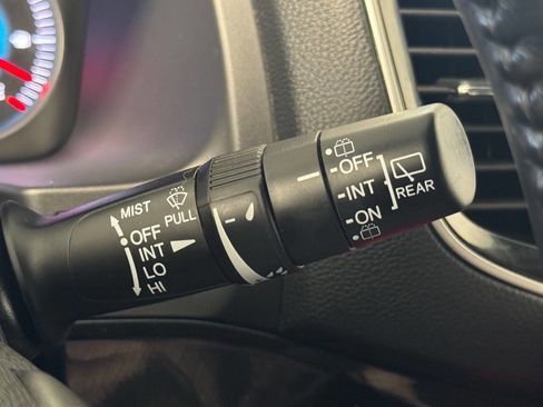 Used 2019 Honda Pilot Touring image 39