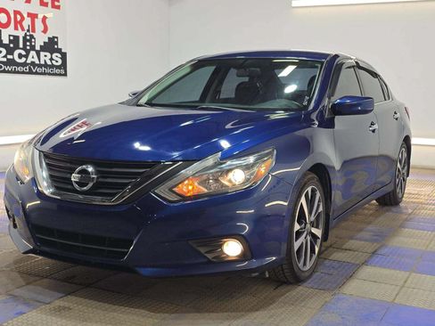 Used 2017 Nissan Altima 2.5 SR FWD image 1