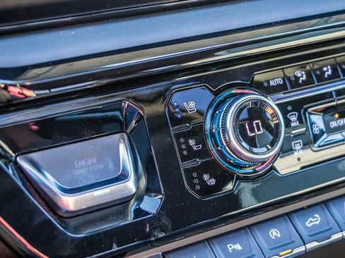 New 2025 GMC Sierra 1500 AT4X image 31