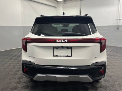 Certified 2024 Kia Seltos S image 6
