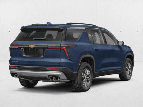 New 2026 Chevrolet Traverse LT FWD image 2